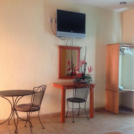 Hotel Genoves San Juan de los Lagos Værelse billede