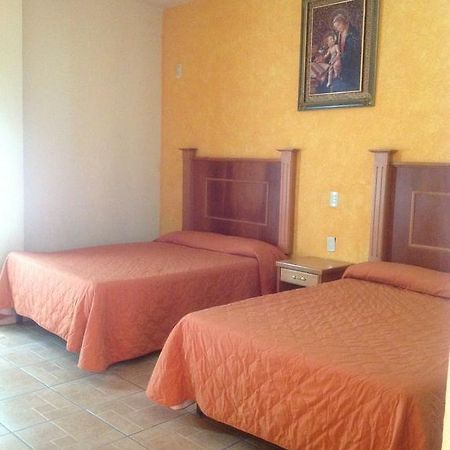 Hotel Genoves San Juan de los Lagos Værelse billede